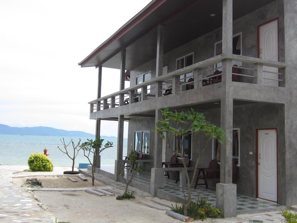 Hotel Charung Beach Haad Rin Exterior foto