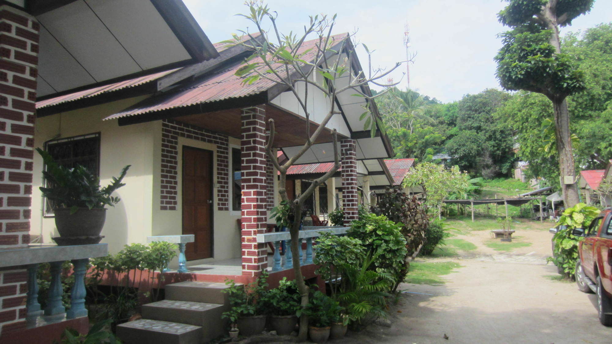 Hotel Charung Beach Haad Rin Exterior foto