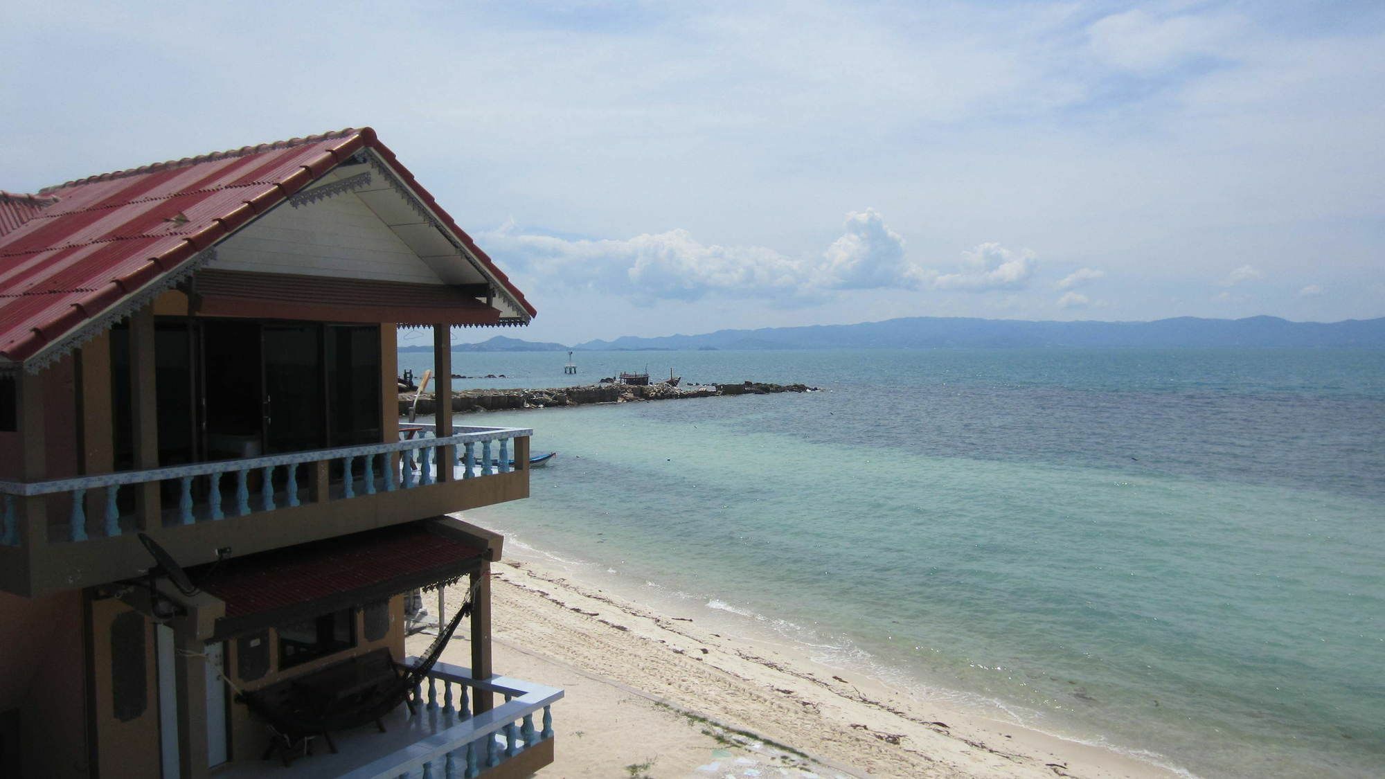 Hotel Charung Beach Haad Rin Exterior foto